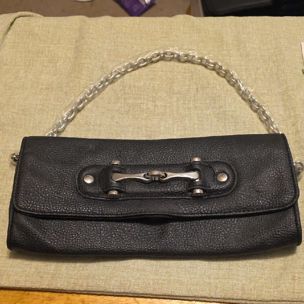 ELEGANT VEGAN LEATHER BLACK CLUTCH WITH A CHAIN STRAP